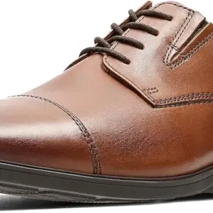 Clarks Tilden Cap Oxford